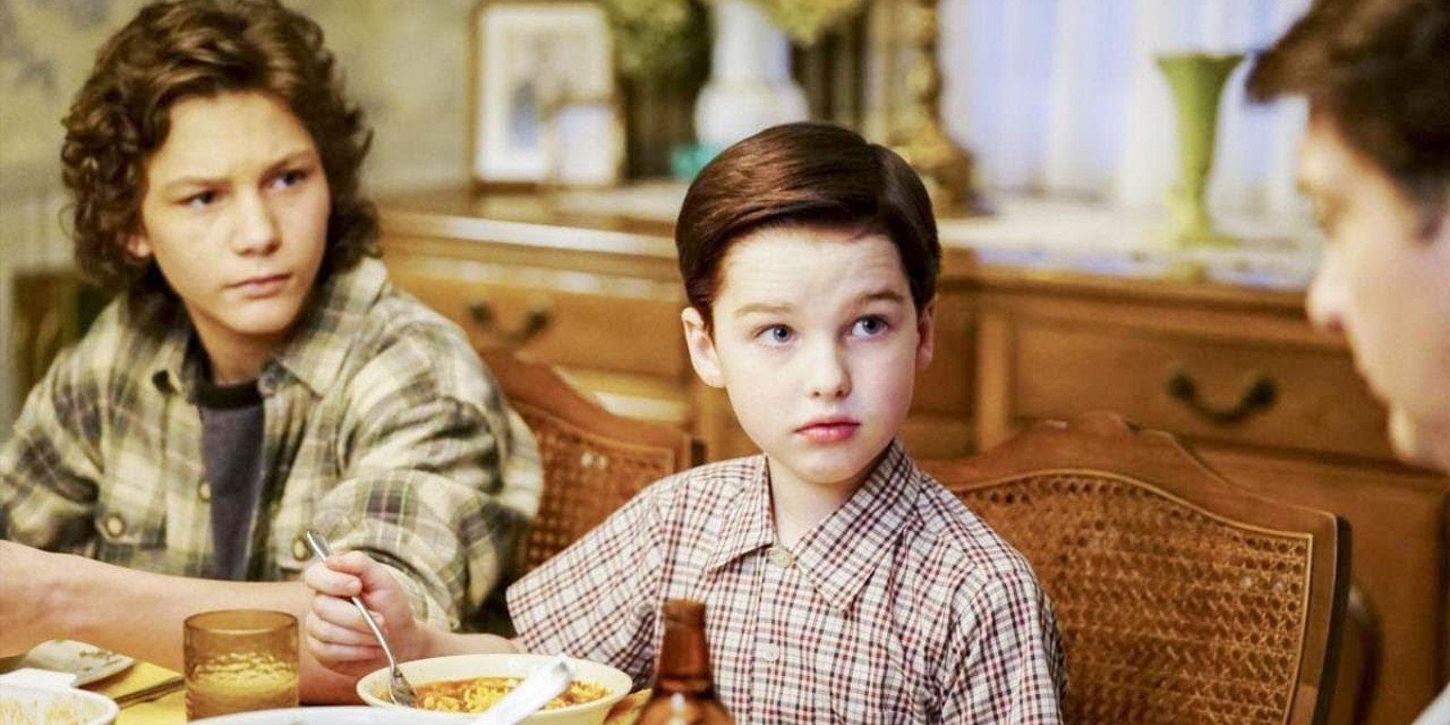 Crítica 'Young Sheldon' 1x14: Sheldon Cooper regresa a nuestras pantallas