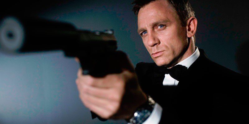 Daniel Craig