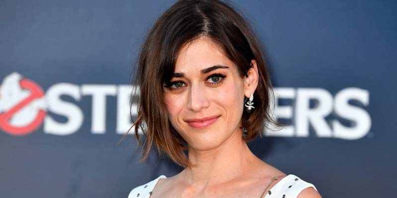 Lizzy Caplan