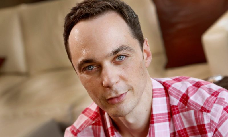 Jim Parsons sufrió una caída