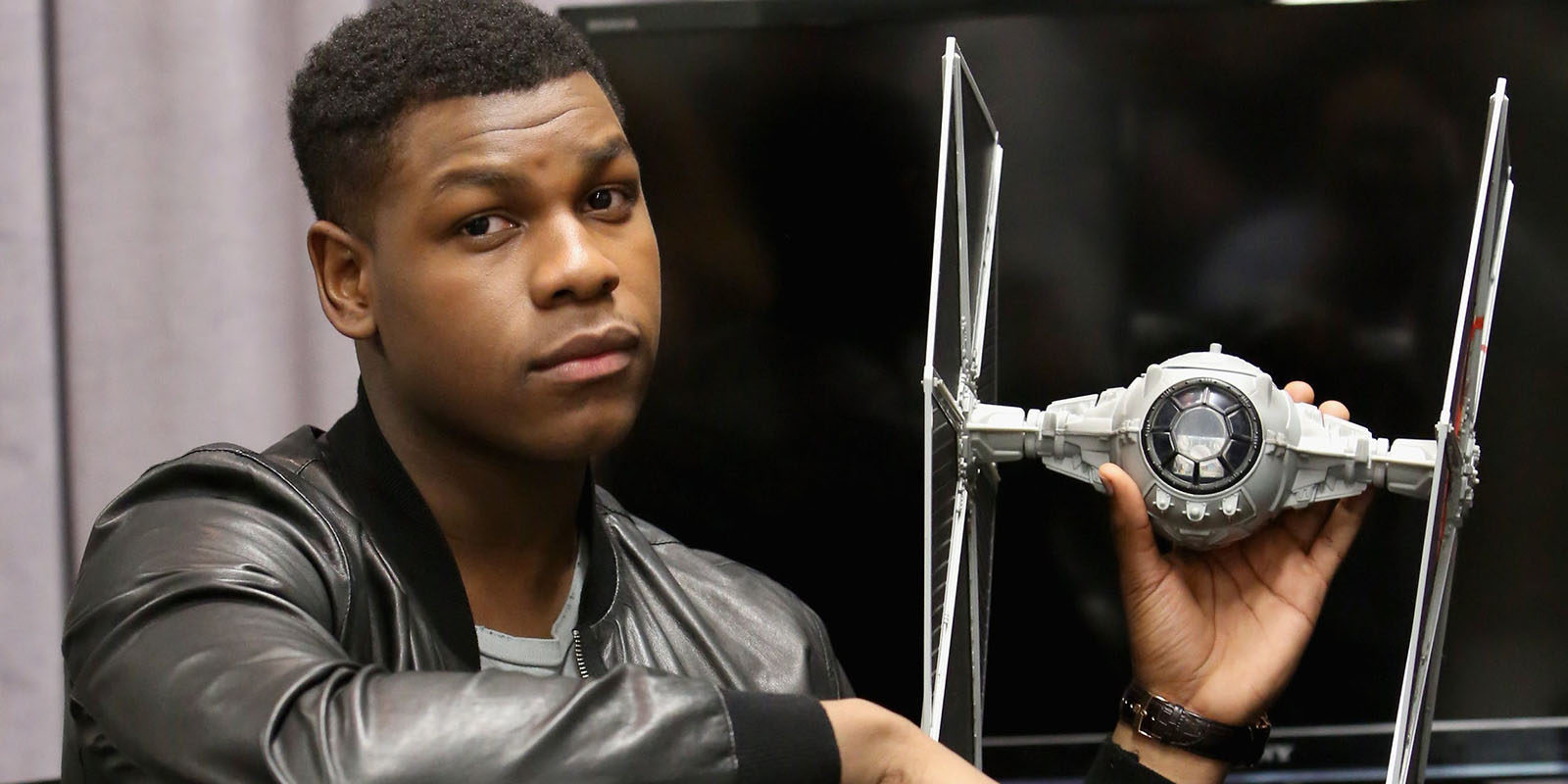 'Star Wars: Los últimos jedi': John Boyega confirma algunos cameos